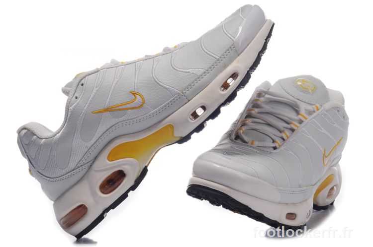 tn chaussures nike tn nike air max nike shox enstock discount tn requin nouveaustyle.JPG